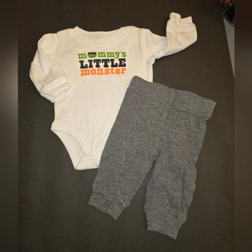 Carter's NB Mommy's Little Monster 2pc Outfit Halloween Fall